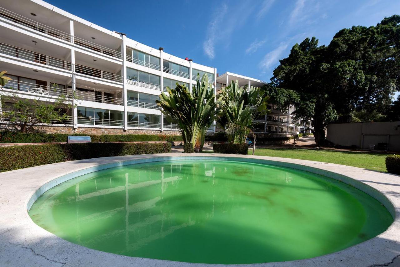 Oyo Hotel Belmar,Caleta, アカプルコ エクステリア 写真