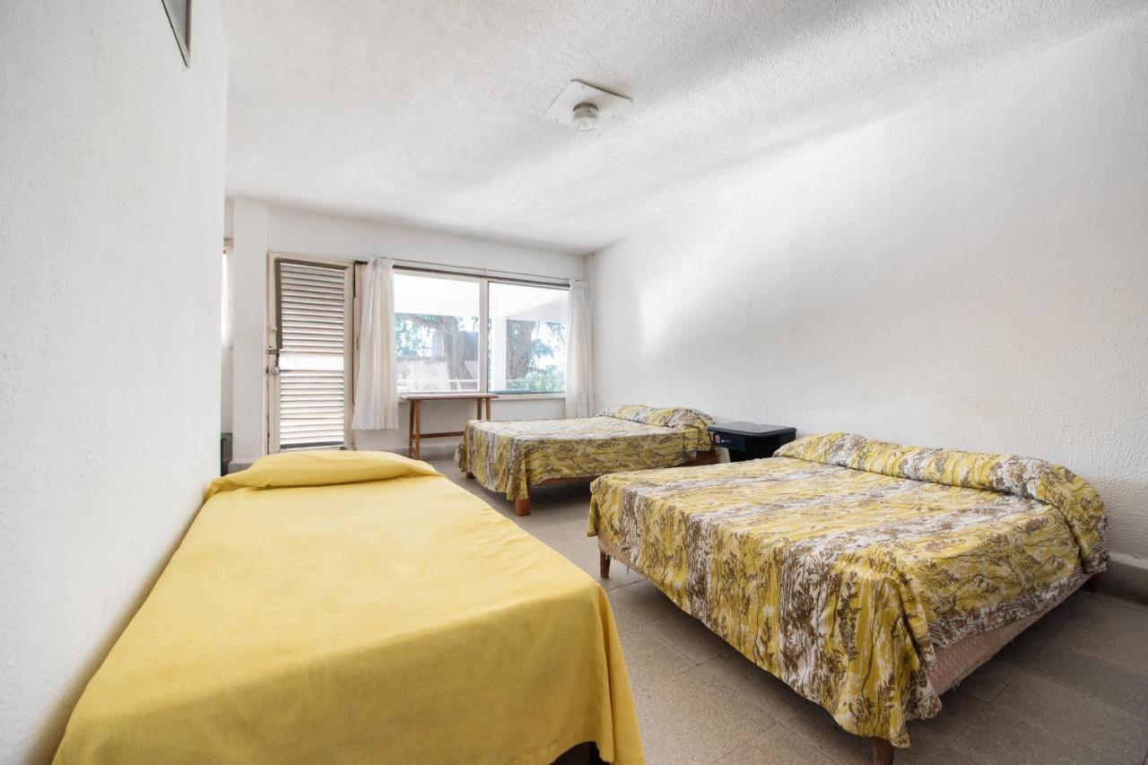 Oyo Hotel Belmar,Caleta, アカプルコ エクステリア 写真